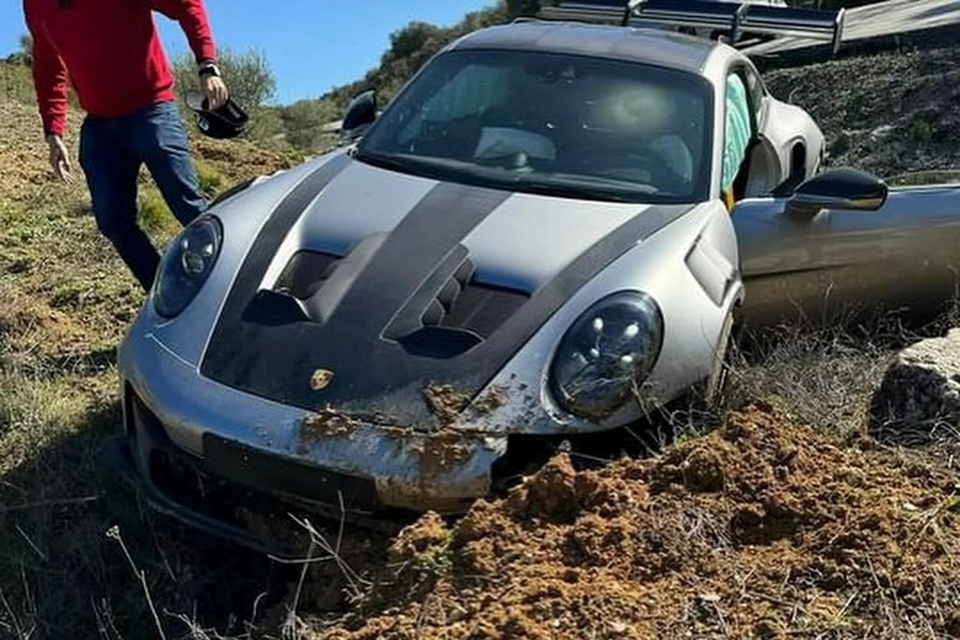 The new-generation Porsche 911 GT3 RS crashed in Spain